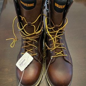 New male Wolverine boots (winter boots)